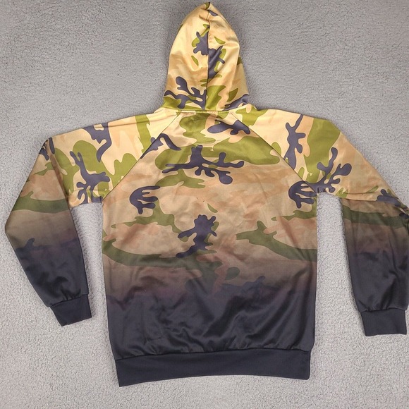 Batman Hoodie Sweatshirt Mens Medium Camo Six Flags‎ Logo DC Comics Pullover - Picture 2 of 16